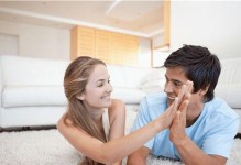 分手后又联系情人，这是什么心态？（婚外恋的分手和复合、情感纠缠的真相揭秘、情人到底是什么？）