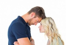 女生如何成功挽回前男友？（15个有效的方法帮你重返前男友的心中）