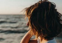 异地分手后男生如何顺利挽回女友（15个实用的方法，让你成功拯救爱情）