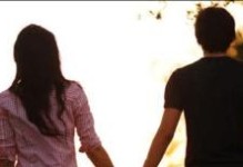 挽回婚姻的秘诀——如何帮助重病女人重新爱上你（重病女人的情感需要，如何成为她的坚强后盾）