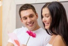 男人出轨后如何挽回女人的心（从理解男人心理到改善感情，为您详解）