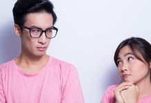 正确的挽回女友方式，让你重拾爱情（如何正确挽回女友？）