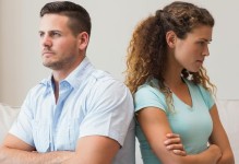 老公出轨，原谅还是离婚？（探讨婚姻中的背叛和信任）