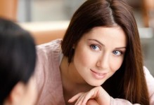 女人为何对婚姻缺失安全感？（探究婚姻中女性的情感需求与现实困境）
