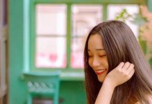 女孩喜欢男孩的暗示如何看懂（教你15招，让你不再错过爱情机会）
