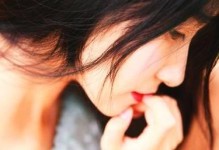 挽留分手，追回心爱女友（怎样改变自己，让她爱上你）